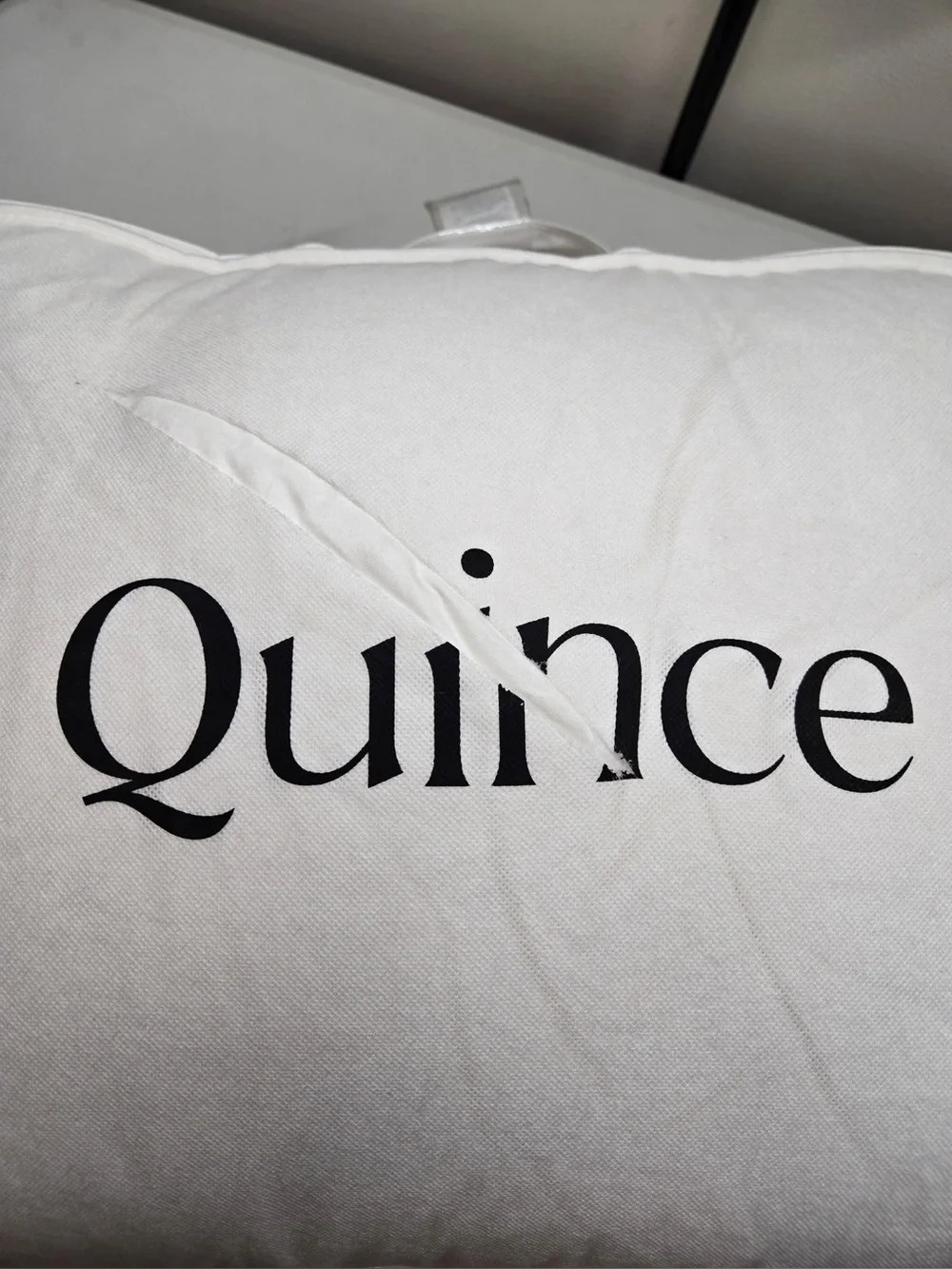 NWOT QUINCE Lightweight Luxe Goose Down Duvet Insert King/Cal King 9864